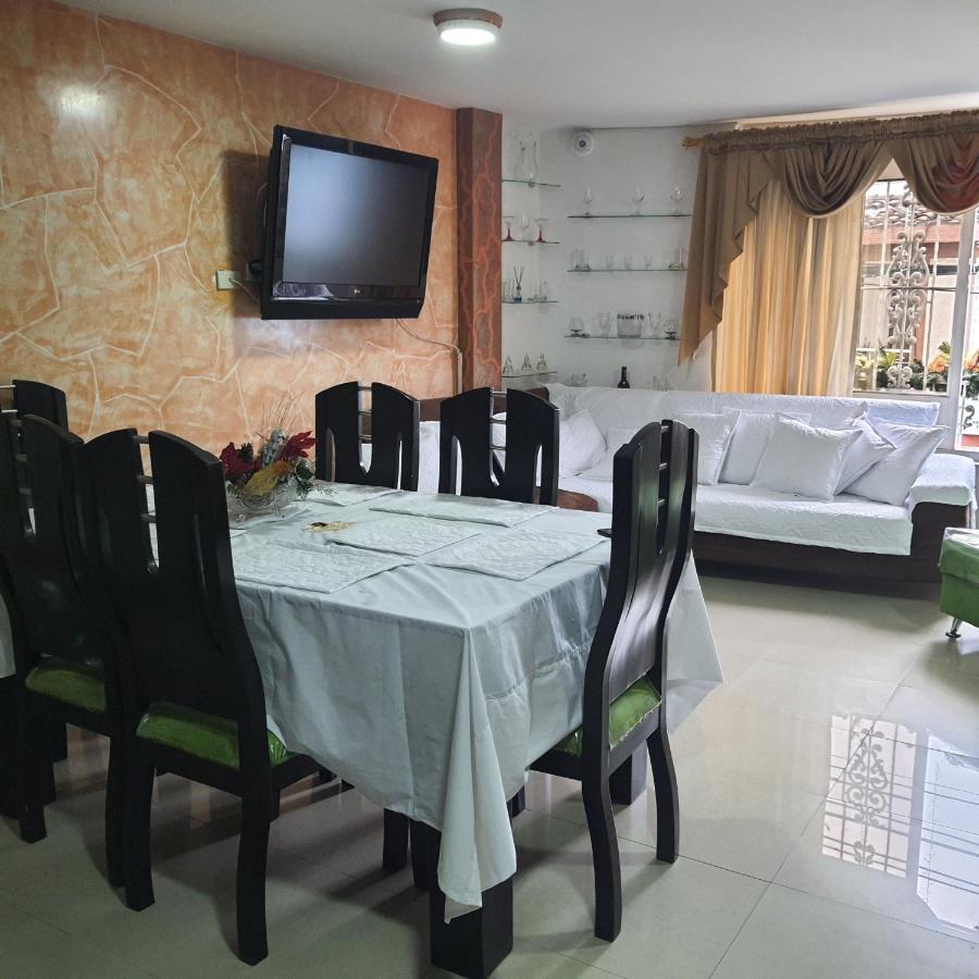 Hotel Velices Буга Экстерьер фото